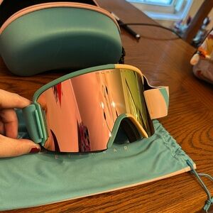 Blenders Ski Goggles